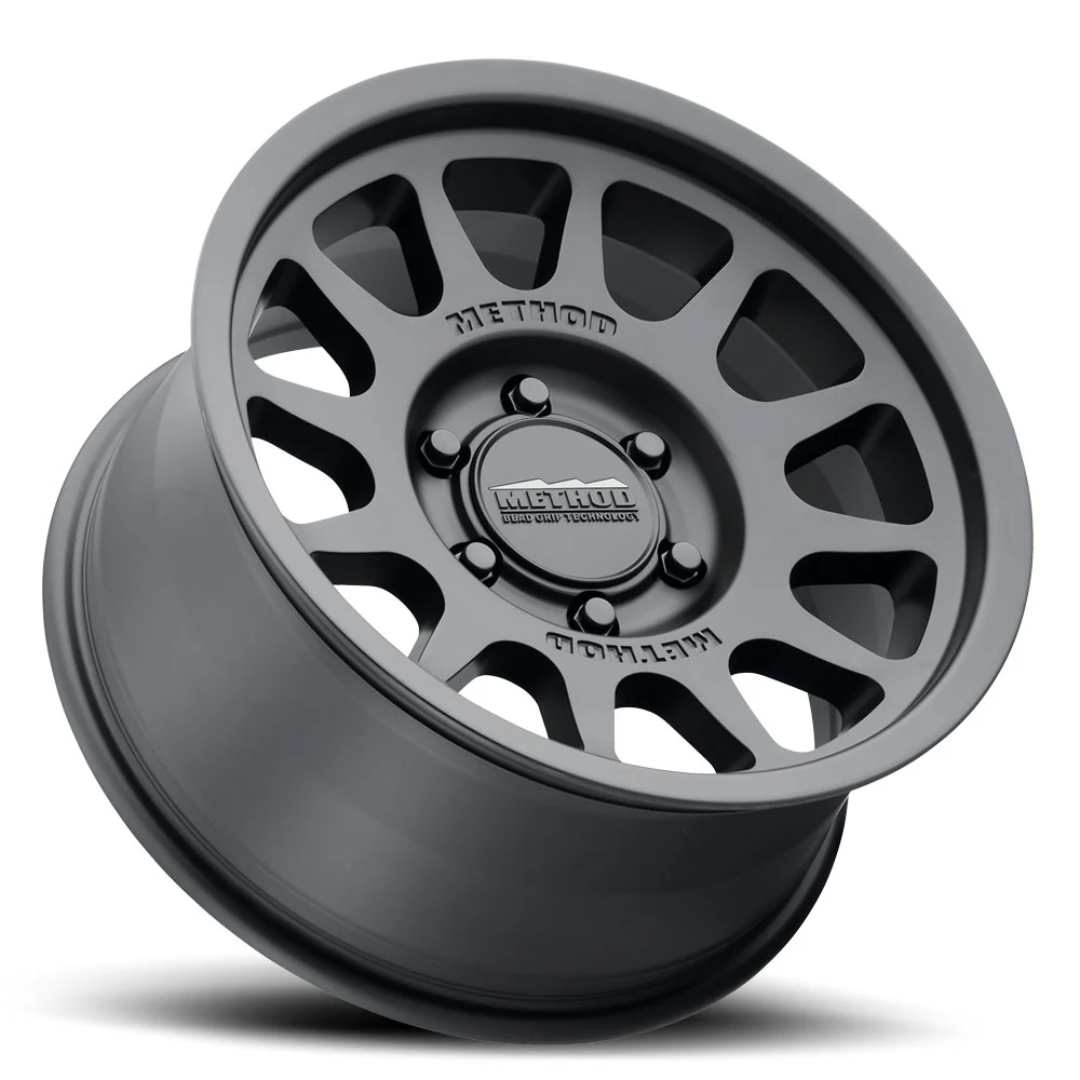 703MATTEBLACK2
