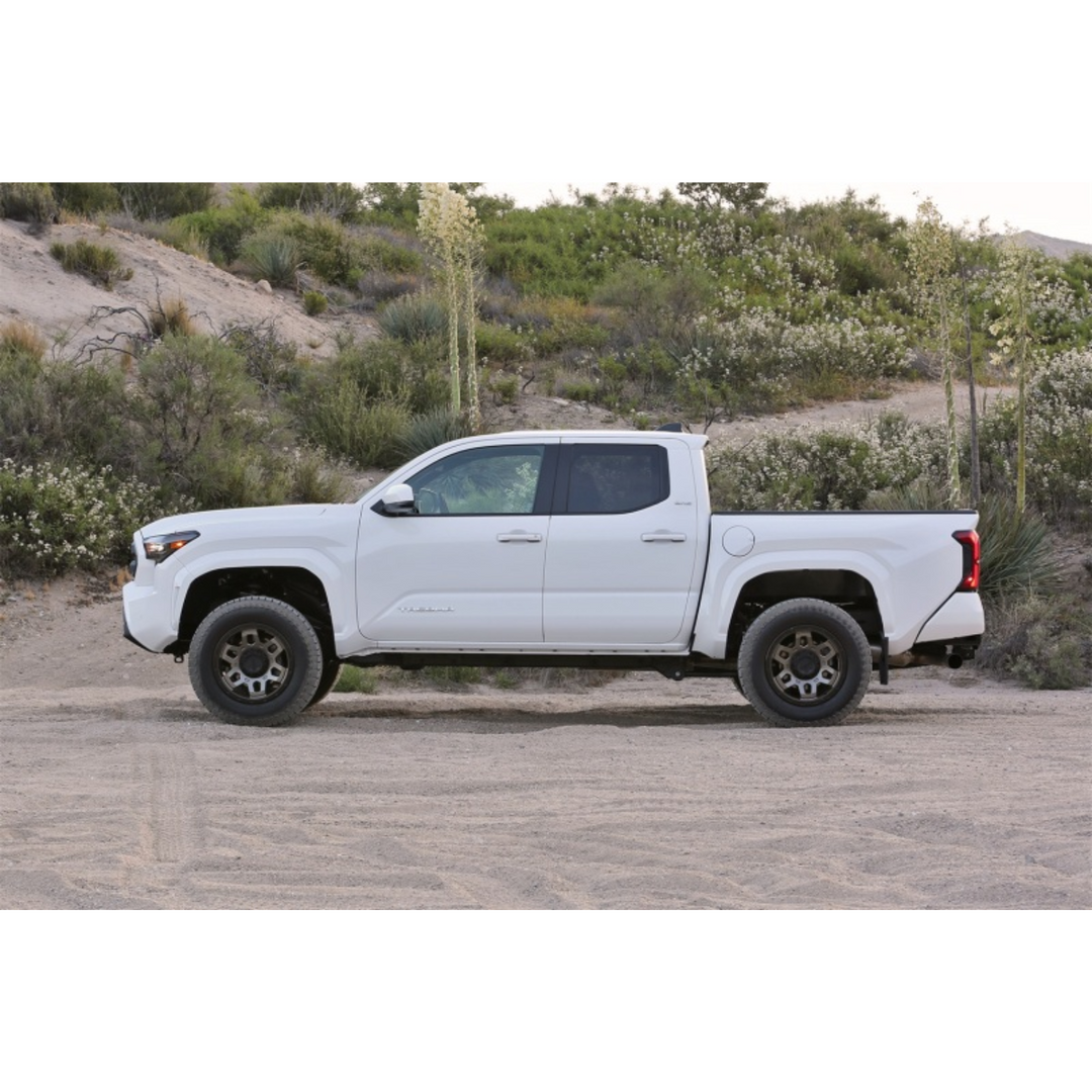 Fabtech 2024+ Tacoma 4WD (w/o AVS) 1.5in Leveling Kit2