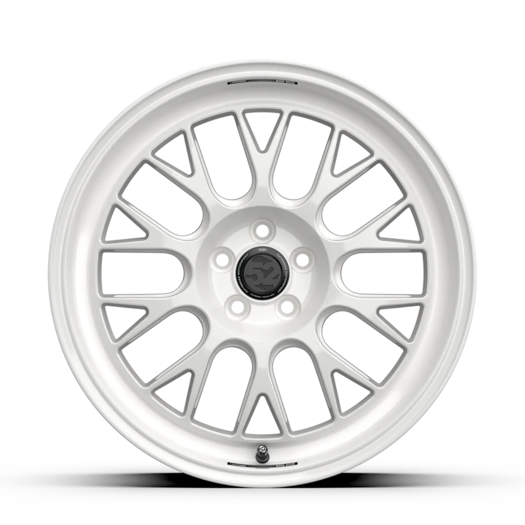 Fifteen52 Holeshot RSR Wheel - 5x100