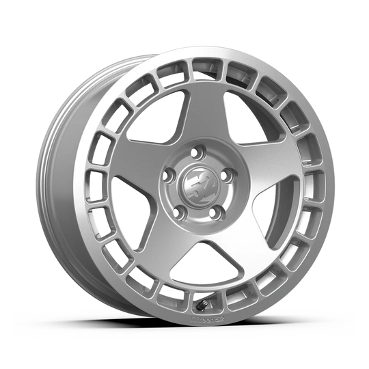 Fifteen52 Rally Turbomac Wheel