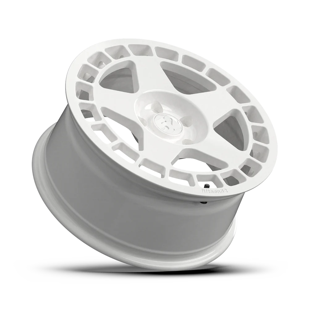 Fifteen52 Rally Turbomac Wheel