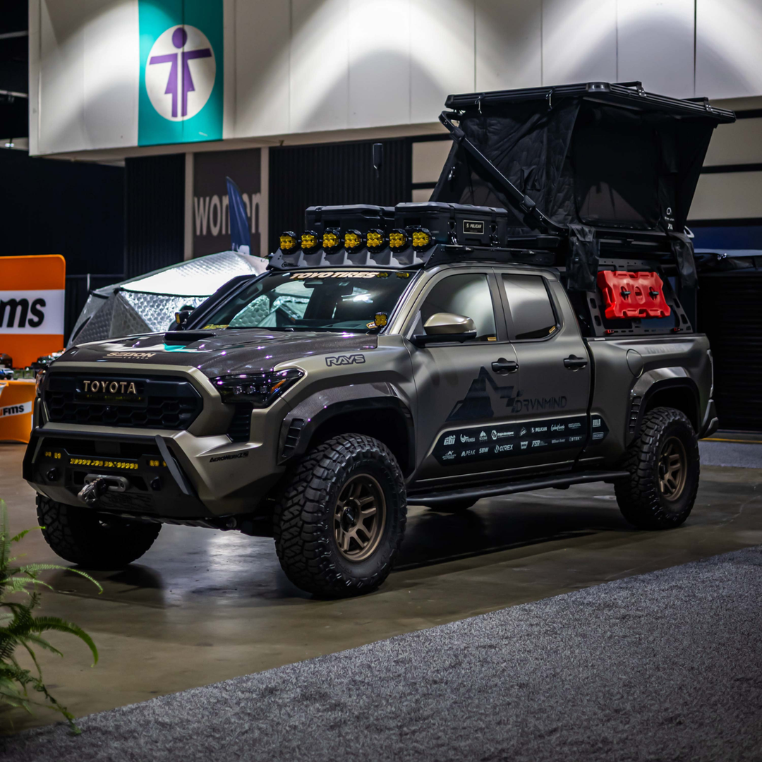 Seibon 2024+ Tacoma Rear Carbon Fiber Fender Flares